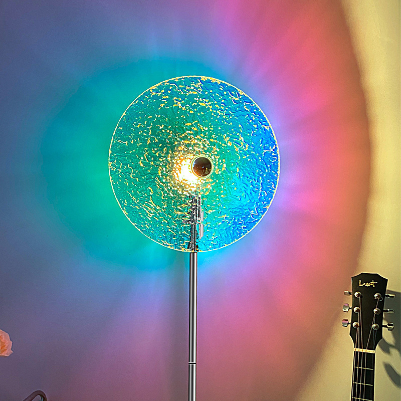 Sunset Wave Table Lamp — Golden-Hour Glow